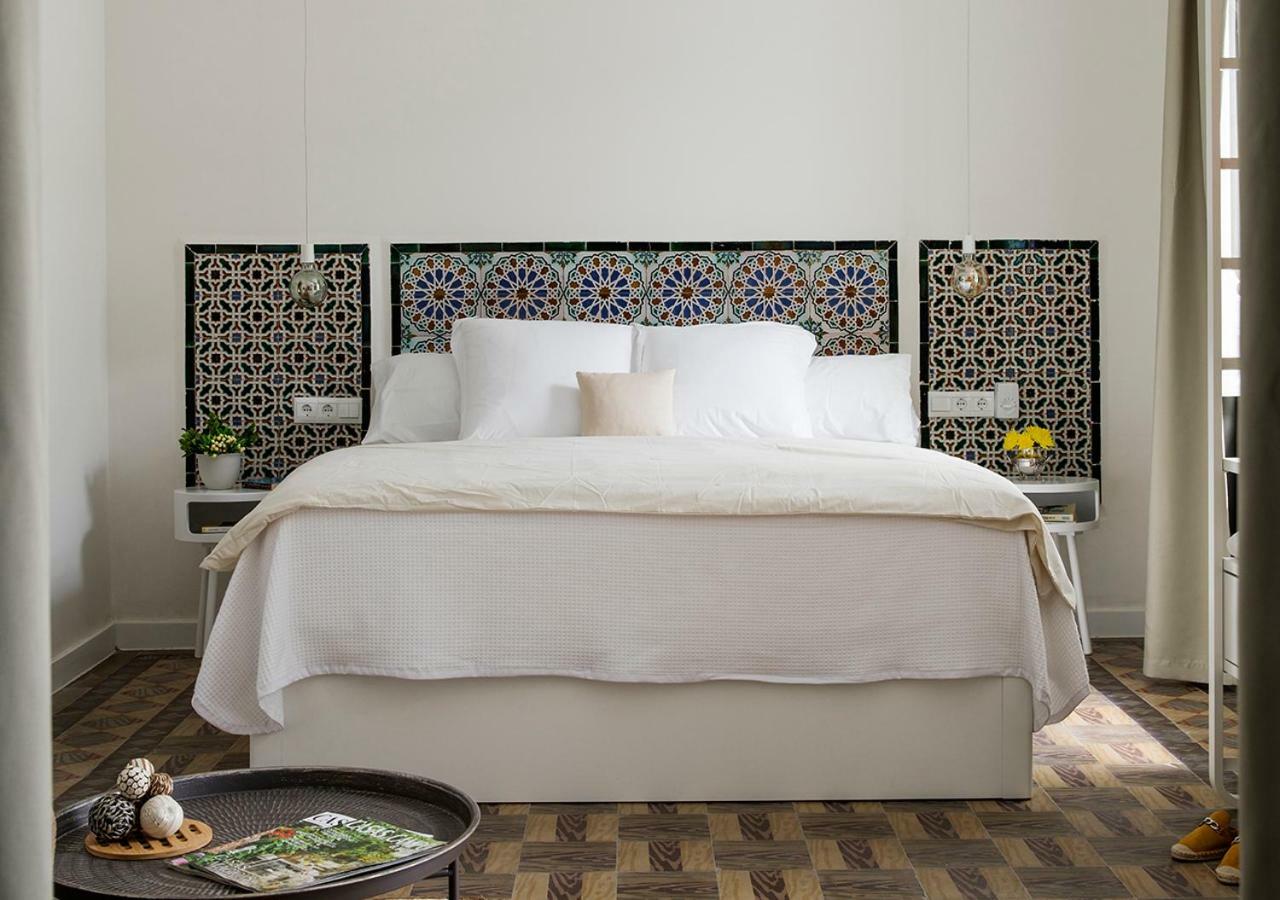 Santa Paula Pool & Luxury Apartment Sevilla