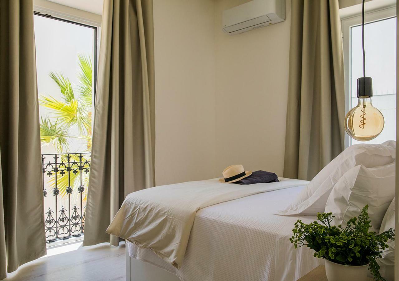 Apartment Santa Paula Pool & Luxury Sevilla